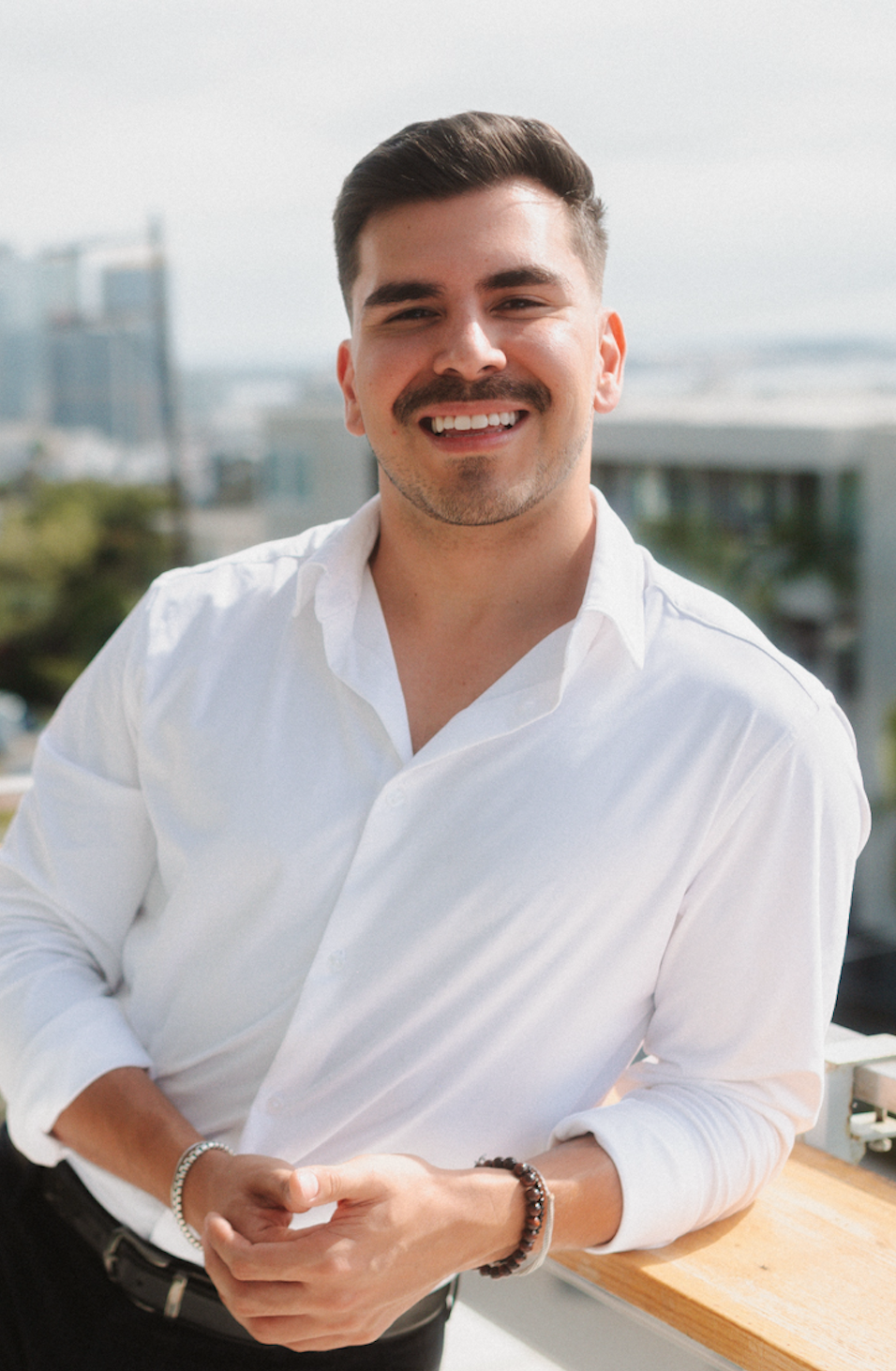 Picture of Esteban  Valenzuela.